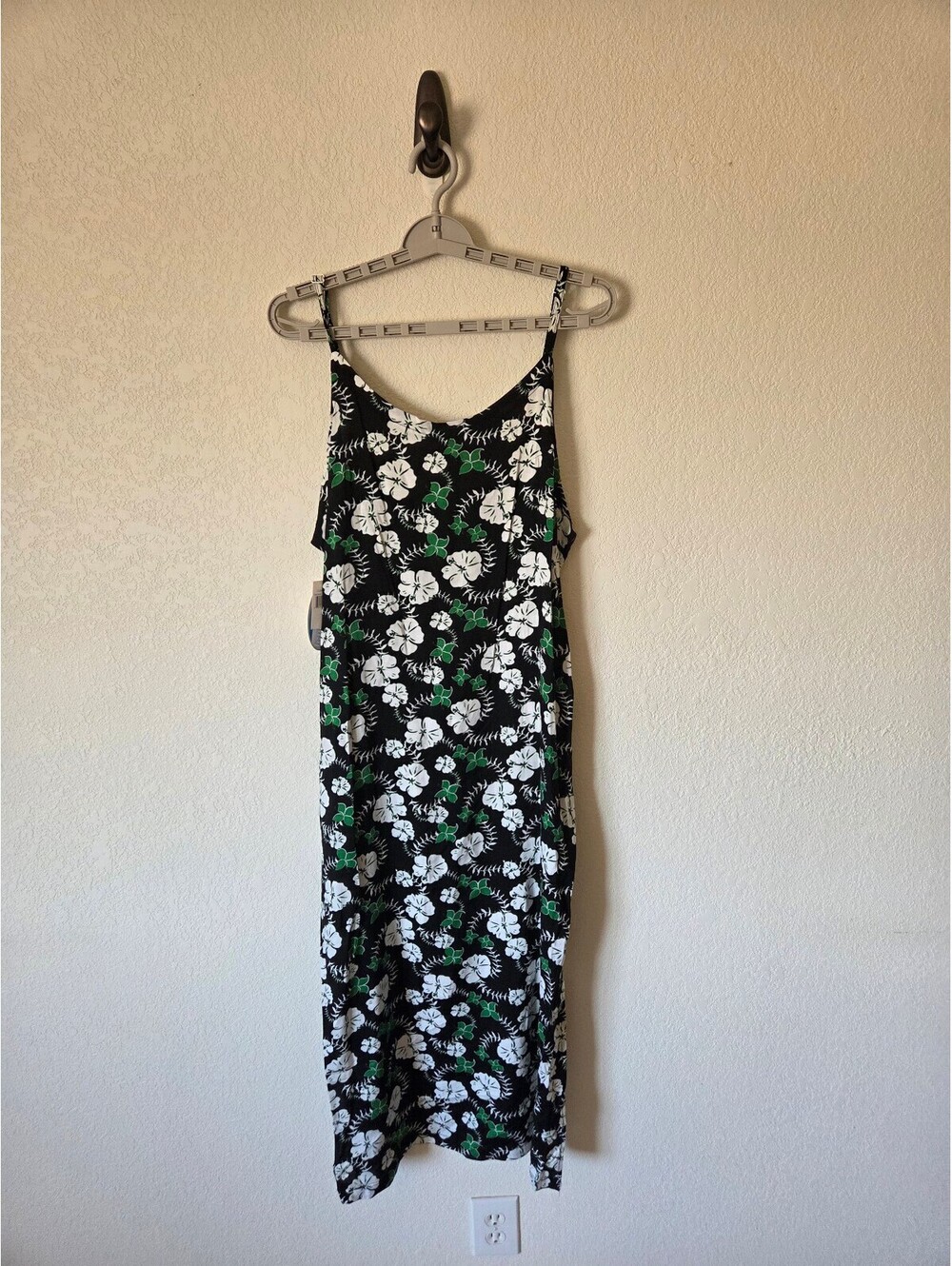 Clear Blue Sky Black Floral Midi Dress Medium